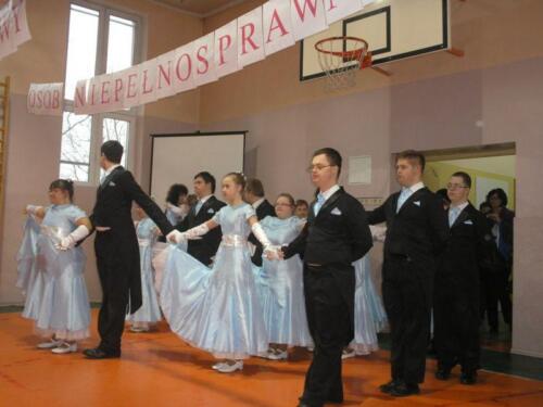 Międzynarodowy Dzień Osoby Niepełnosprawnej - uroczysty program z występem zespołu AMADEO. 2.12.2011-2